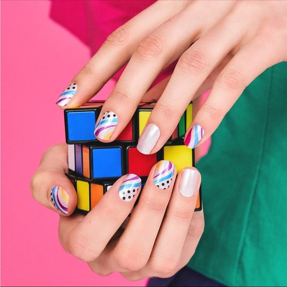 *Retired* Color Street: Cool Beans | 80s Retro Waves Polka Dots White Blue Pink - Picture 6 of 11